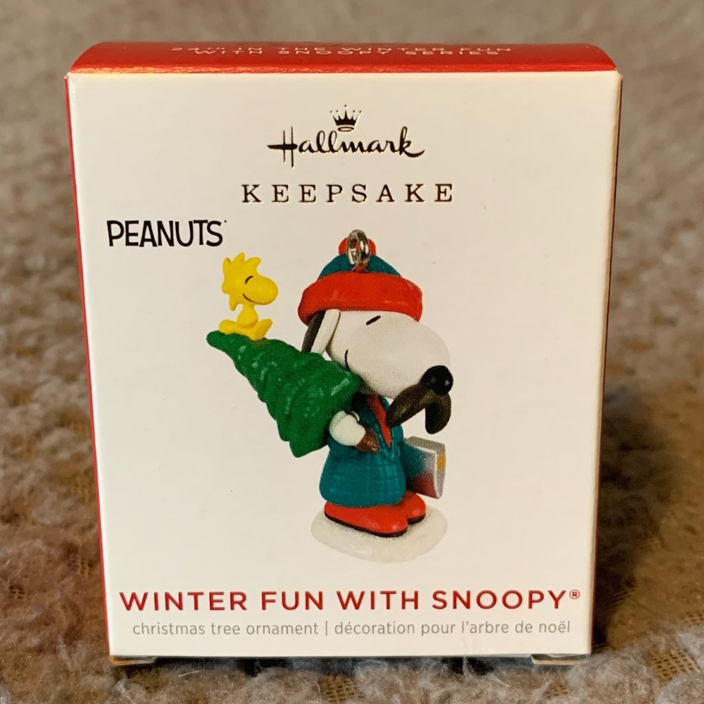 Hallmark Keepsake Ornament (2021): Peanuts Winter Fun With Snoopy & Woodstock